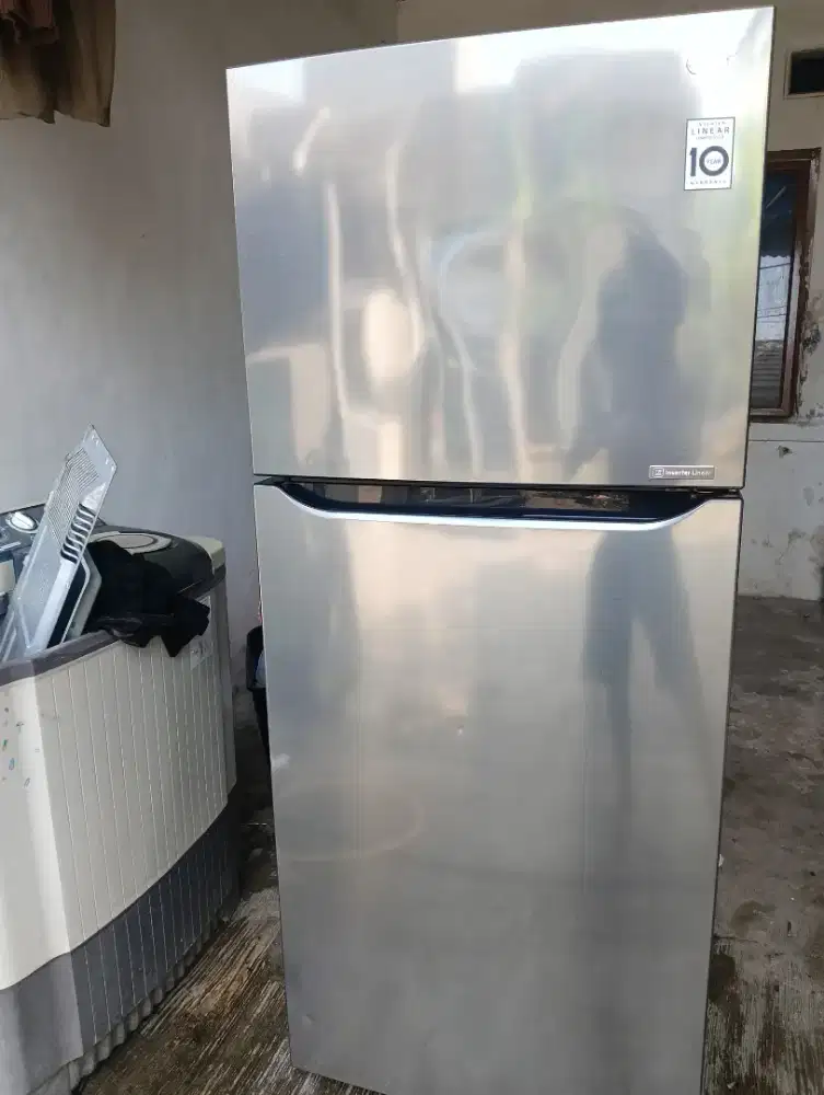 Jual kulkas 2 pintu jumbo normal no kendala merk LG INVERTER