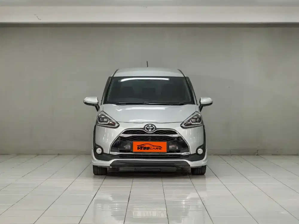 TOYOTA SIENTA Q 1.5 TAHUN 2018