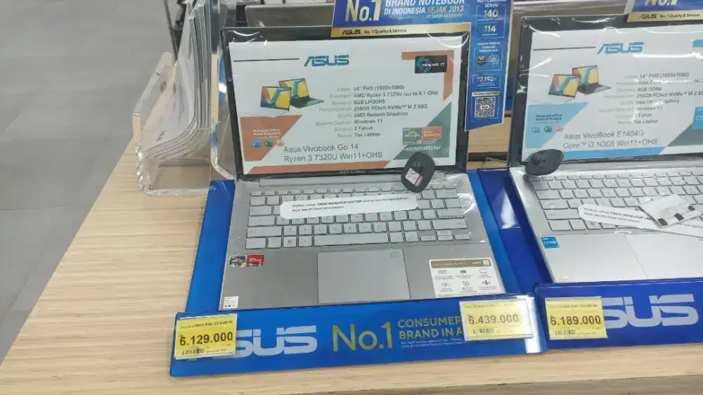 Laptop Asus Vivo Book Go 14 Ryzen 8/256GB