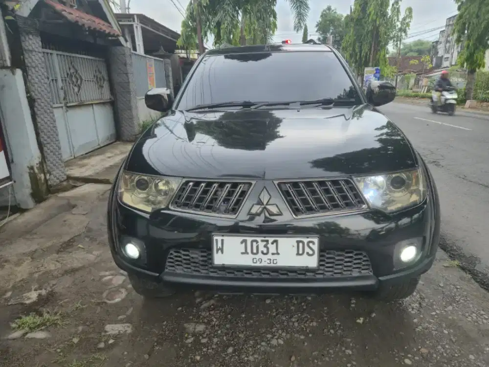 Pajero Exceed 2010 A/T