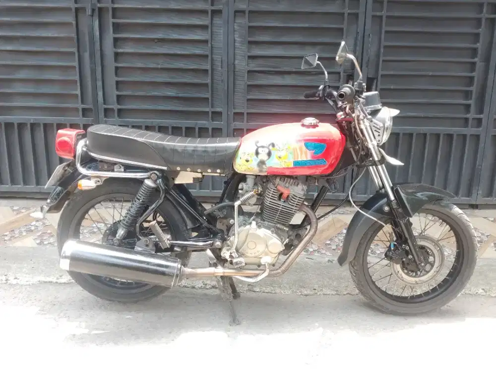 Honda CB 100 th 1974