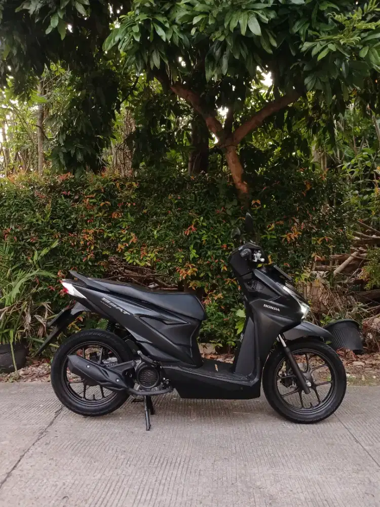 DP 500RB HONDA NEW BEAT DELUXE SMARTKEY TAHUN 2024 KM 4RB