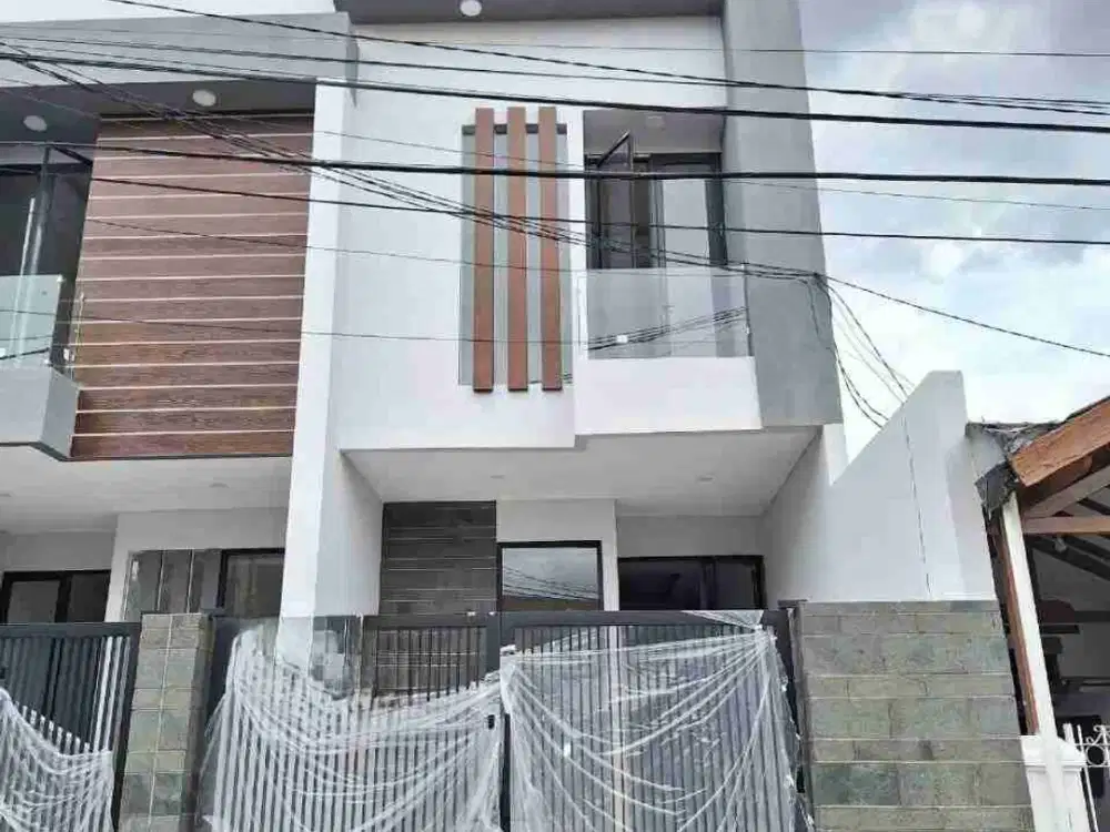 WISMA MUKTI Row 3 Mobil ‼️ Rumah Baru 2 Lantai Klampis Semolo dekat Merr