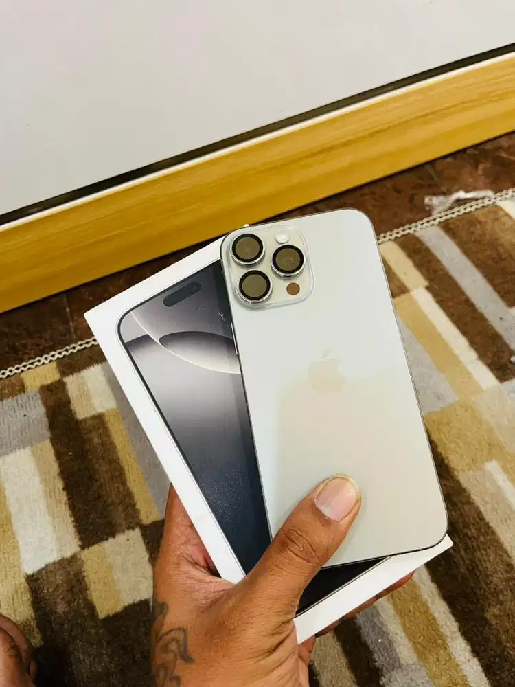 Iphone 16 pro max 256GB ibox garansi on juli 2026