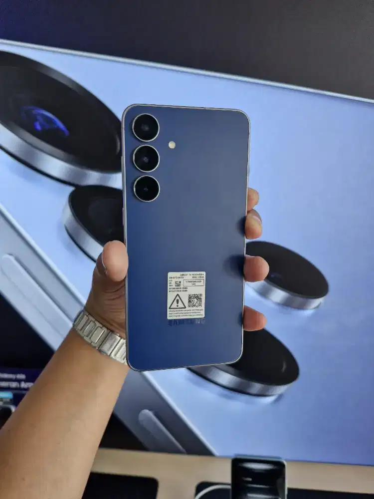 Produk Samsung Series S25 Fe Terbaru