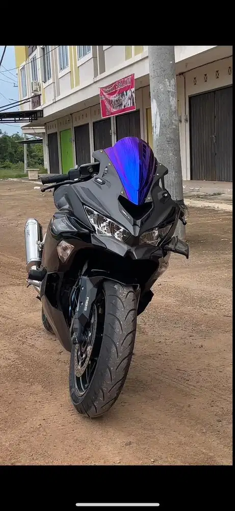 Kawasaki Ninja ZX25R