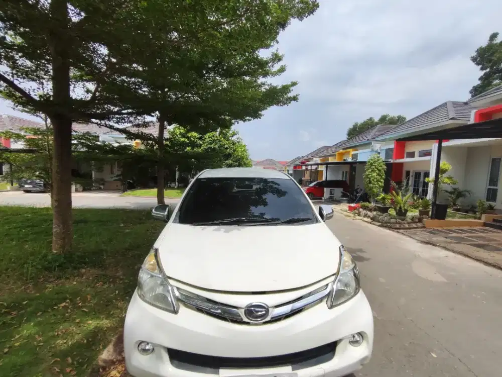 Mobil Xenia tahun 2013 manual transmisi