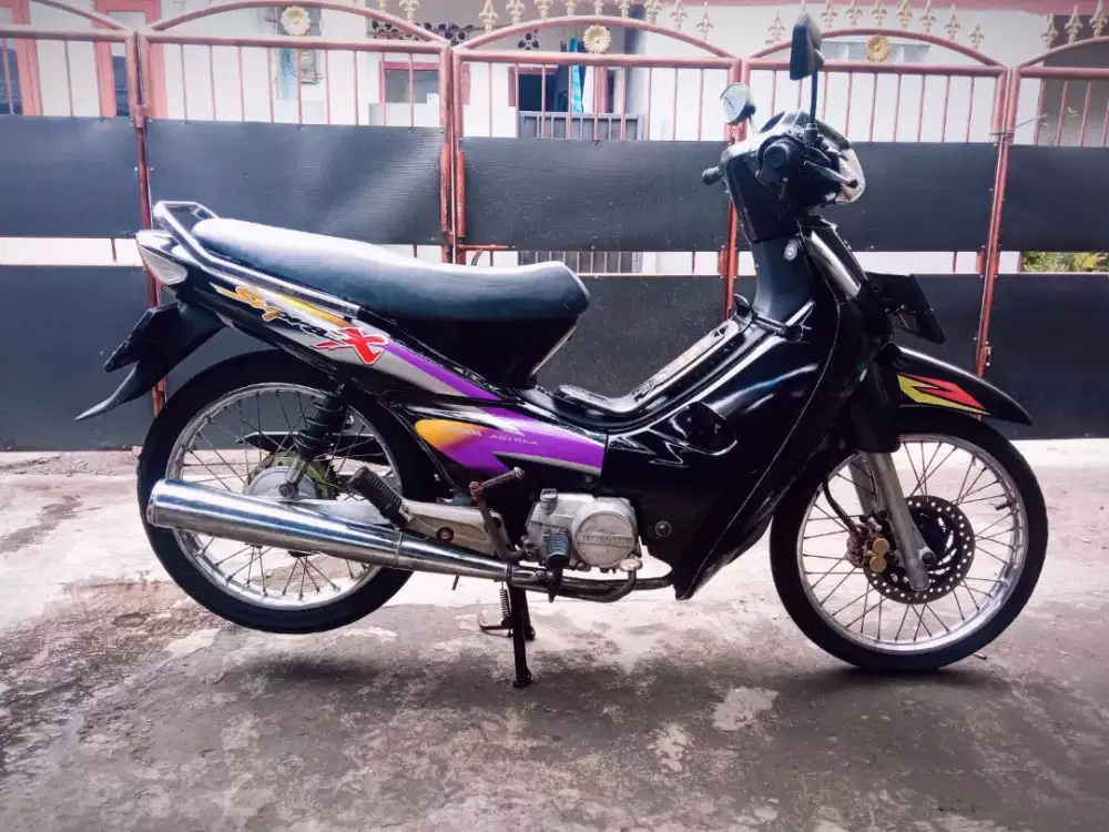 Supra x Tahun 2002