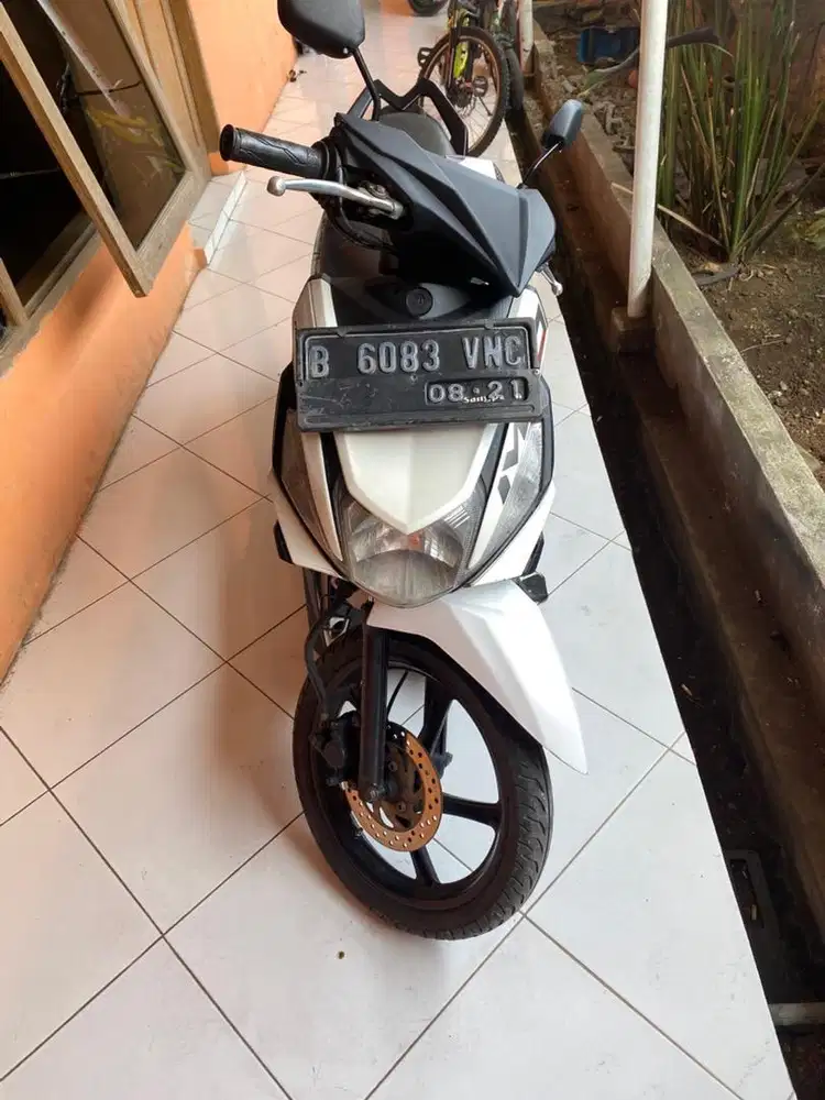 Yamaha mio m3 2016 plat B tangerang komplit