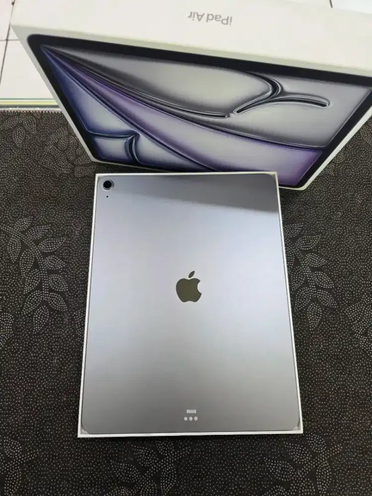 iPad Air M3 128GB 13inch ibox sebulan pakai