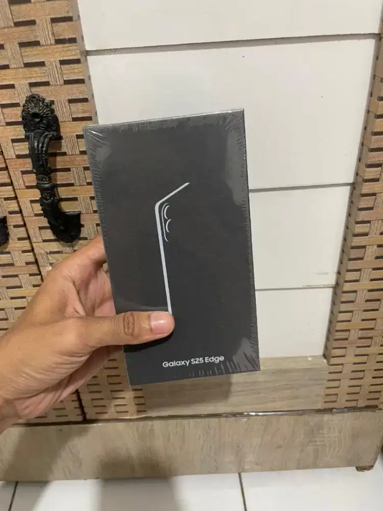 Samsung S25 Edge 12/156gb