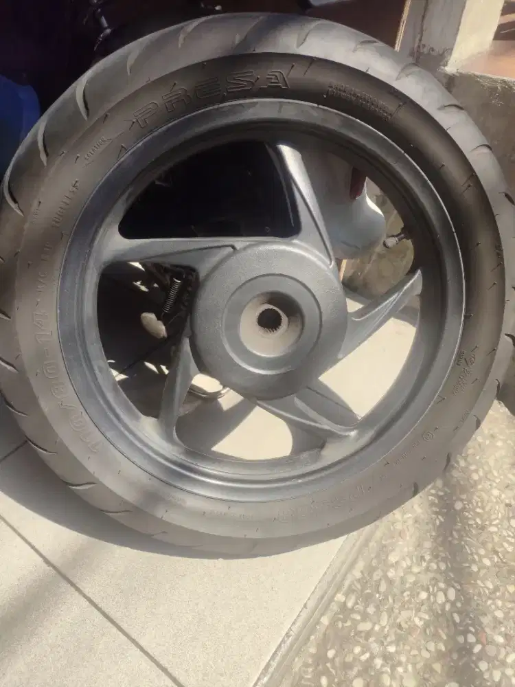 Velg / Pelek vario ukuran 14