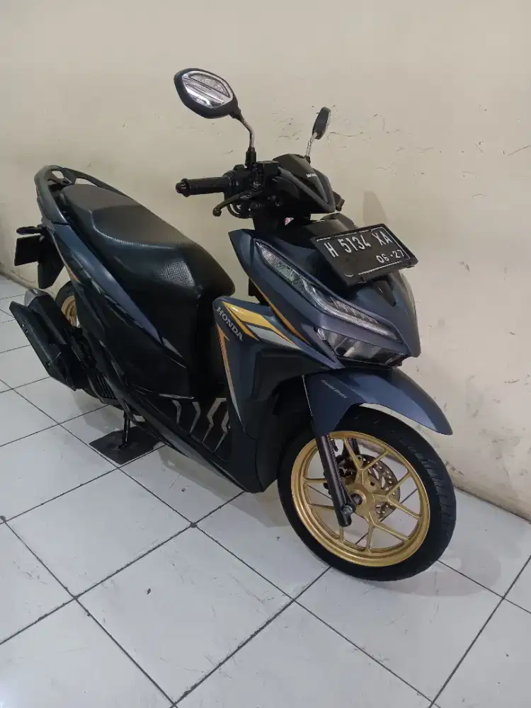 Vario se 125 th 2022 top