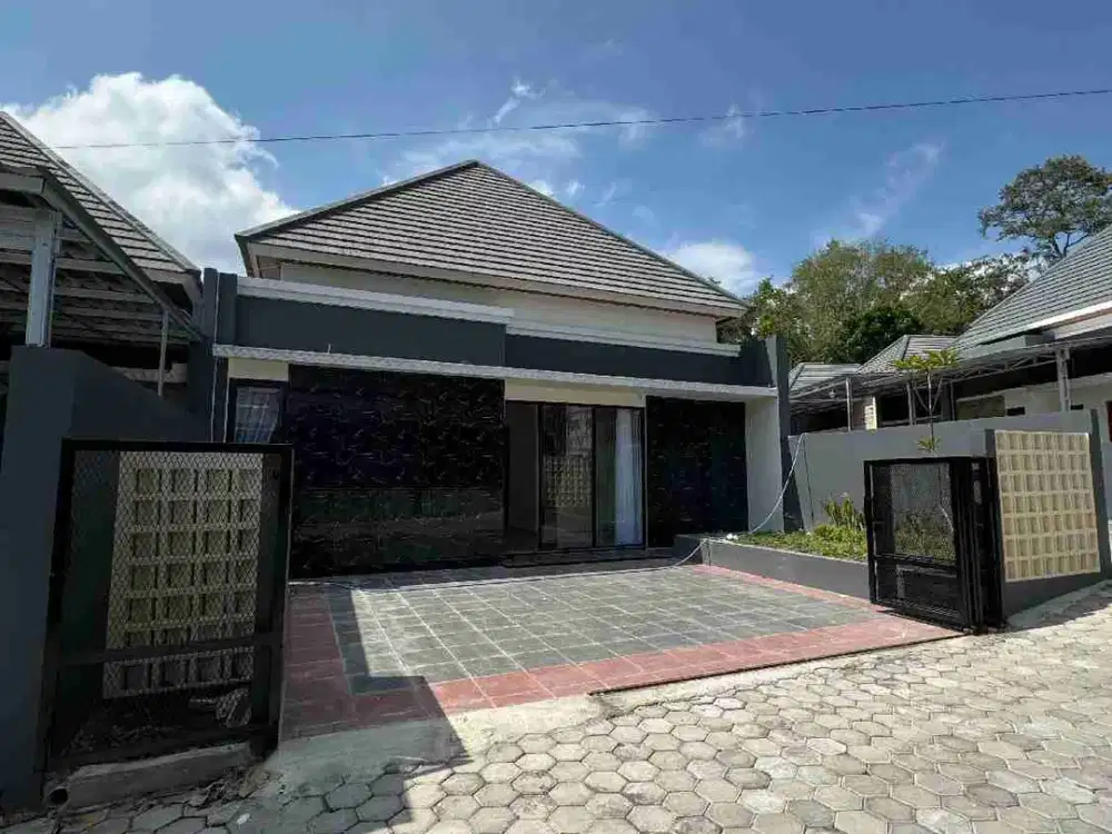 Rumah Cantik Di Cluster Eksklusif Dekat Kampus UII