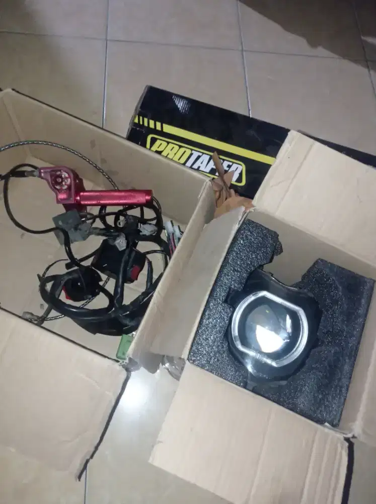 aksesoris motor