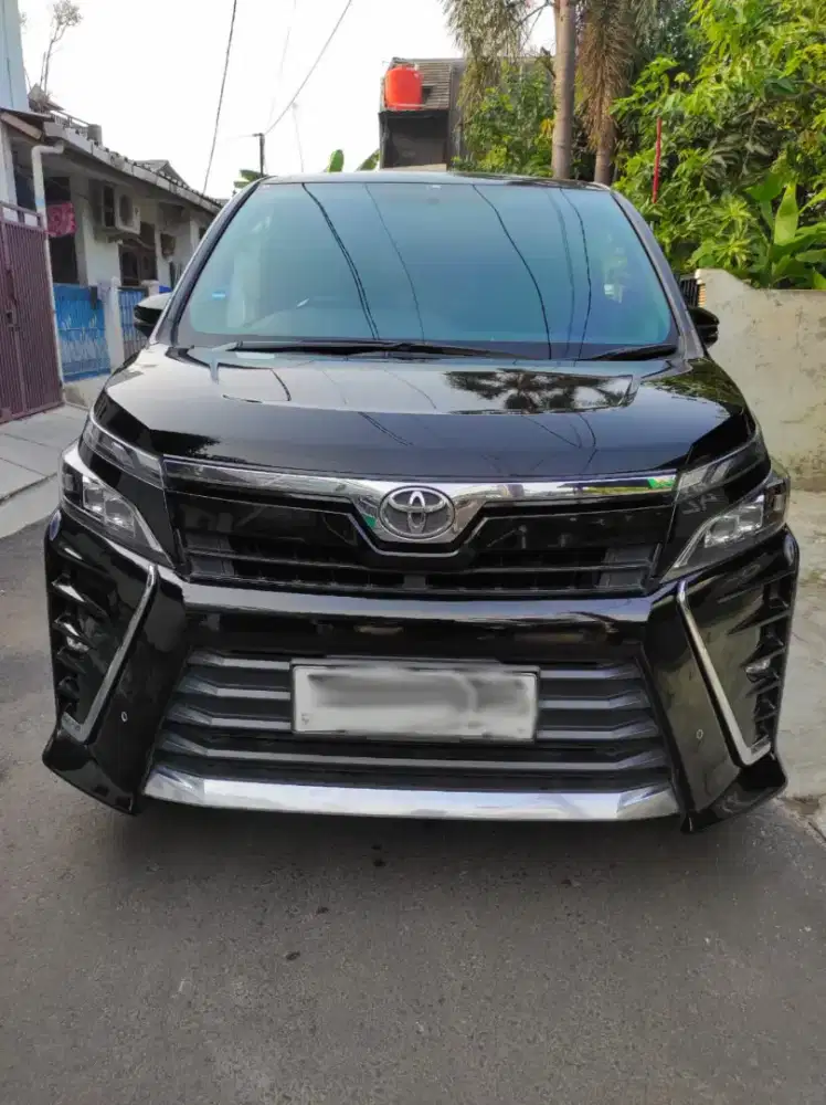 (Termurah) Voxy 2.0 AT 2018 Pjk 02-26 Tgn 1 konds Istimewa Terawat