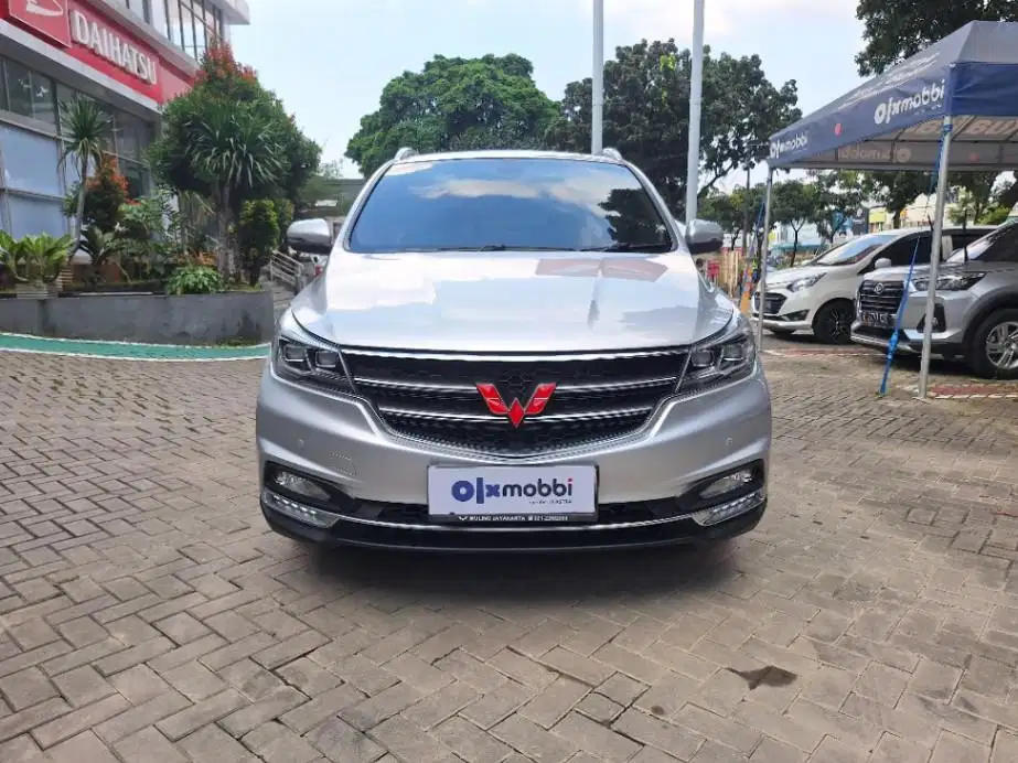 DP MURAH Wuling Cortez 1.8 L Lux Plus Bensin-AT 2018 CWUPB