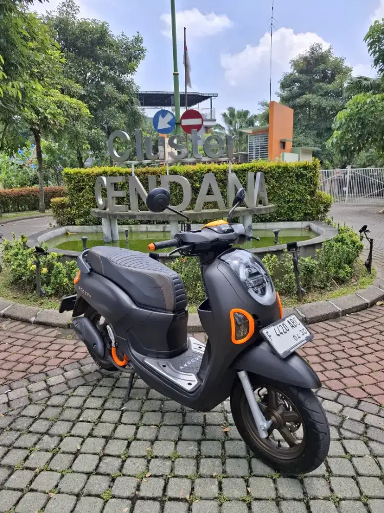 HONDA SCOOPY PRESTIGE BLACK 2025