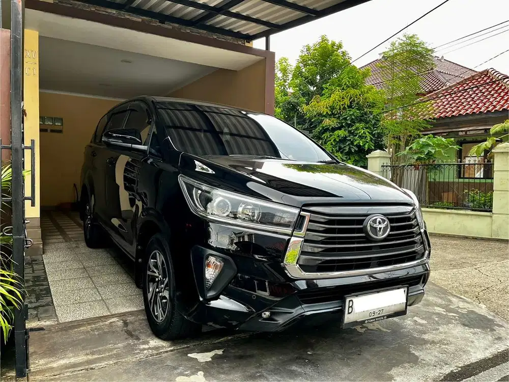 KM 50Rb / 2022 Innova 2.4 V Diesel matic KM LOW