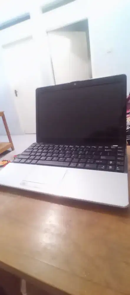 Laptop Asus Eee PC 1215B Minus
