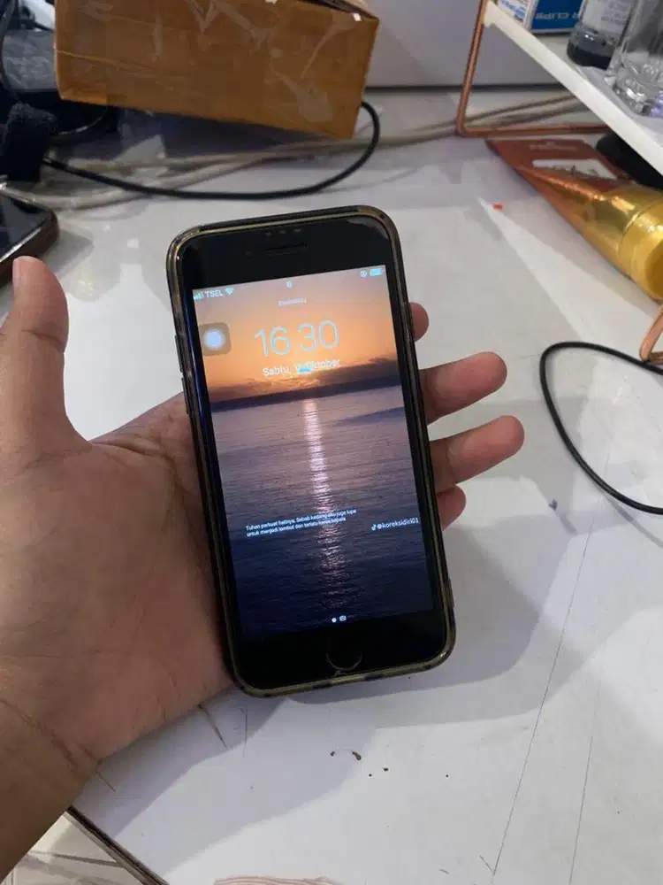 Jual hp iphone 7 32gb