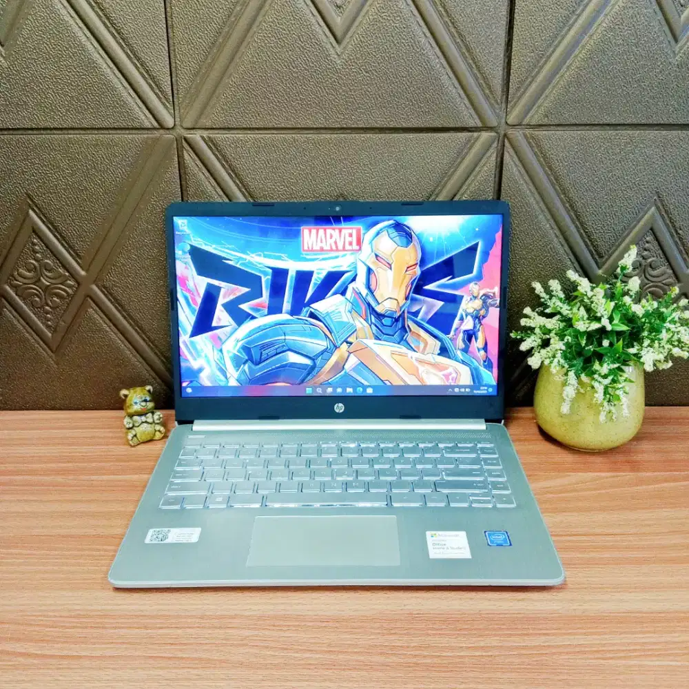 HP 14S DQ0508TU INTEL N4120 UHD GRAPHICS RAM 8GB DDR4 SSD 256GB