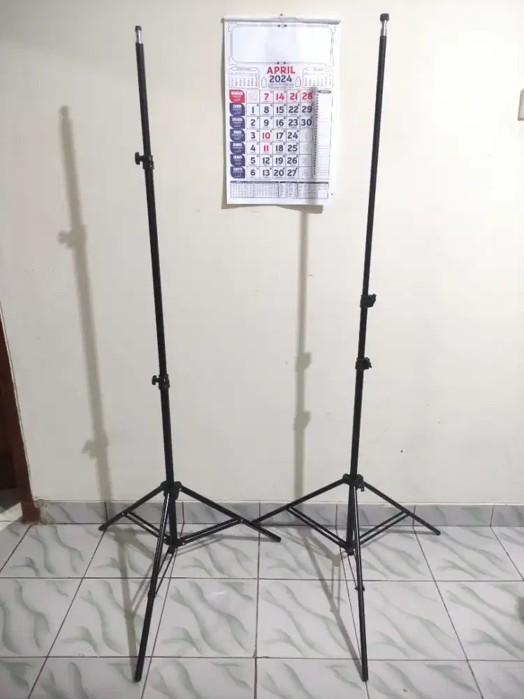 Lighstand 2 pcs Tinggi Masing 2 meter