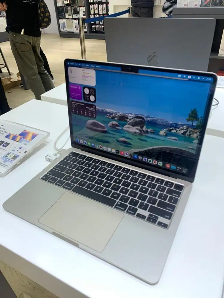 Macbook Air M2 M4 cicilan/kredit