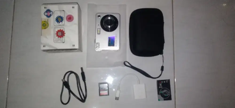 Kamera Digital Digicen 48 [Bisa Nego]