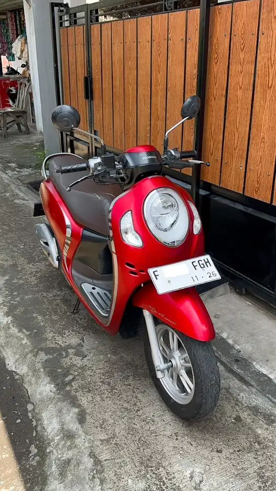 Scoopy donat Prestige Keyless tahun 2021