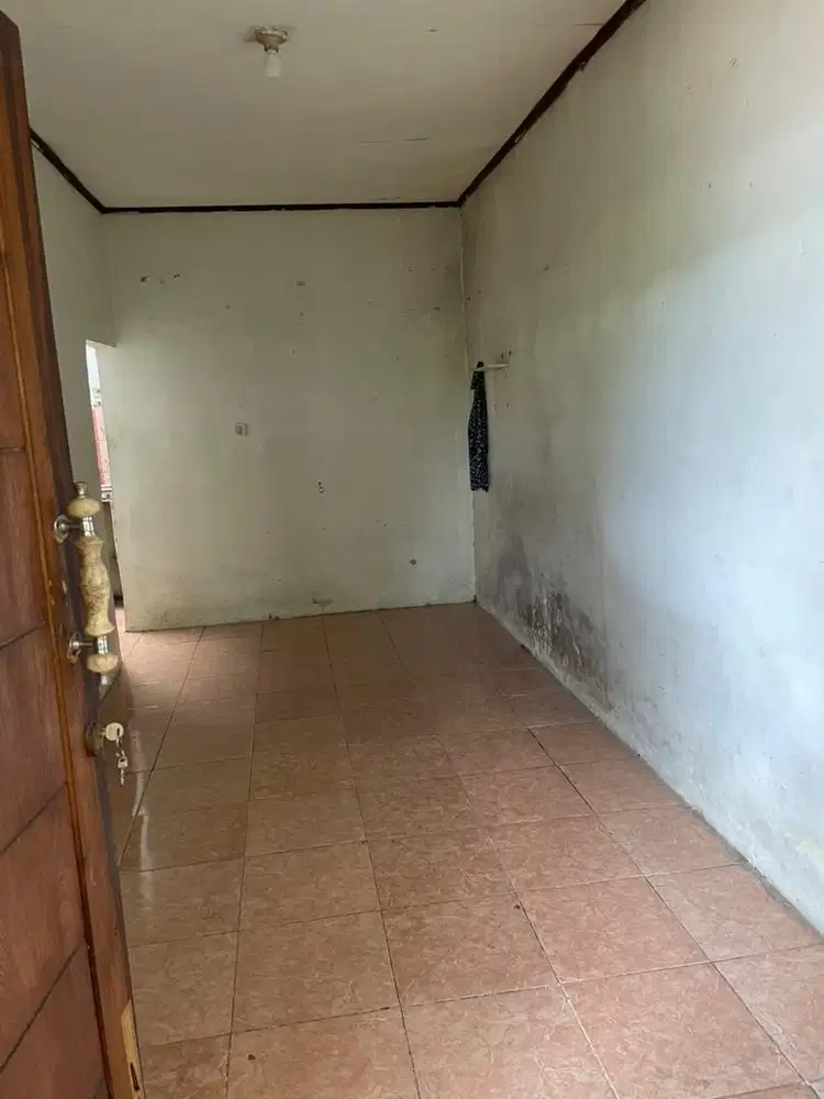 Di kontrakkan 1 rumah di bojong gede