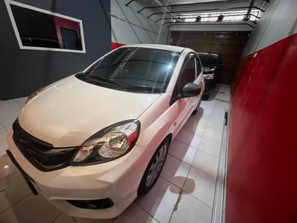 Honda Brio E CVT tahun 2017