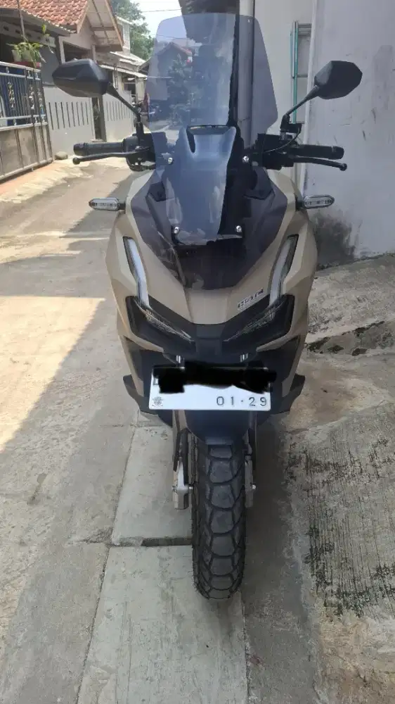 ADV 160 ABS BROWN