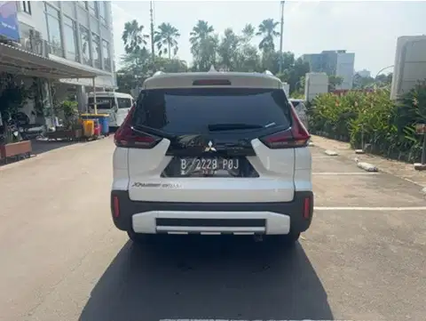 LOW KM 23rb Mitsubishi Xpander Cross Premium 2021