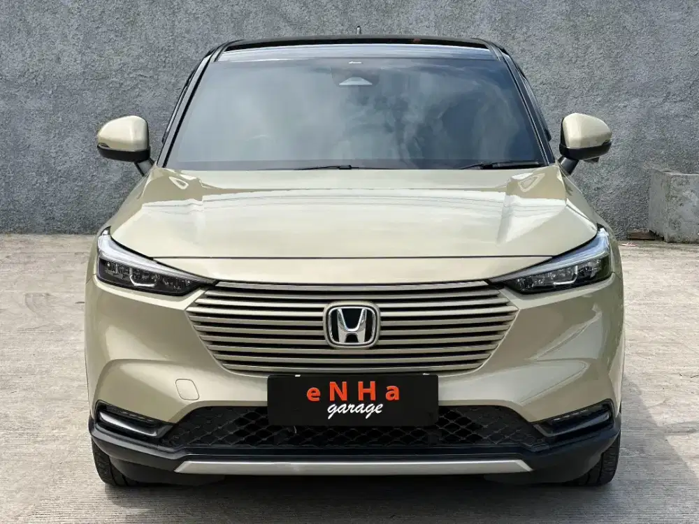 Honda New HR-V SE Matic 2023 Last model Like New!!!