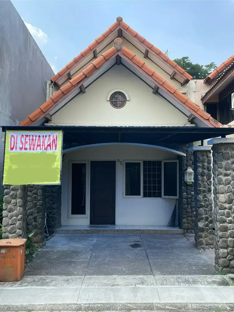 Disewakan Rumah di Villa Cendana Ciputat Tangerang Selatan