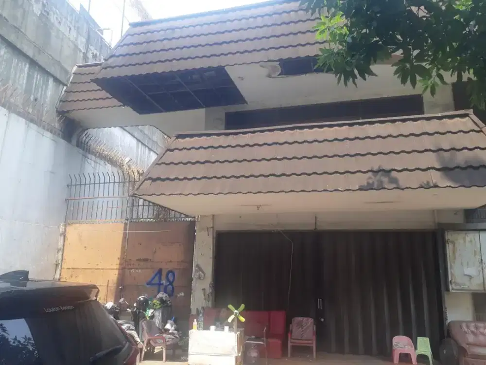 Dijual Rumah Mewah di Tanjung Duren – Lokasi Premium Harga Di Bawah NJOP!