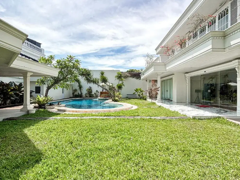 Dijual Rumah Mewah Terawat di Cilandak Jakarta Selatan – Single House, SHM, Siap Huni