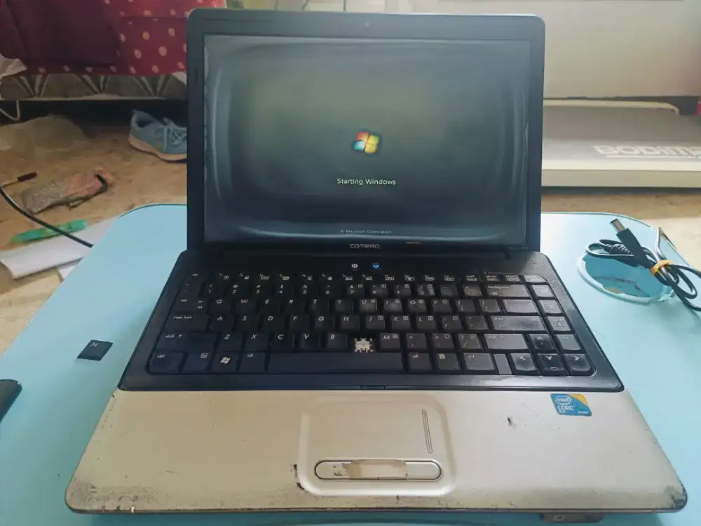 Laptop Compaq CQ40 Kondisi Normal