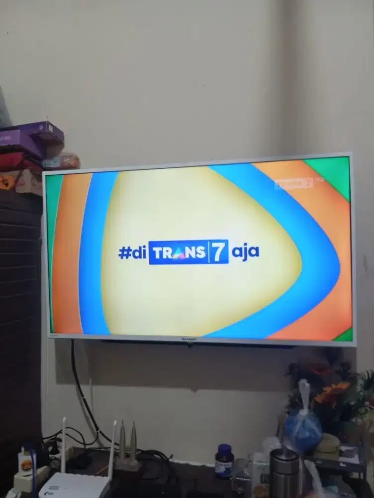 Led sharp 42 inch analog tv
