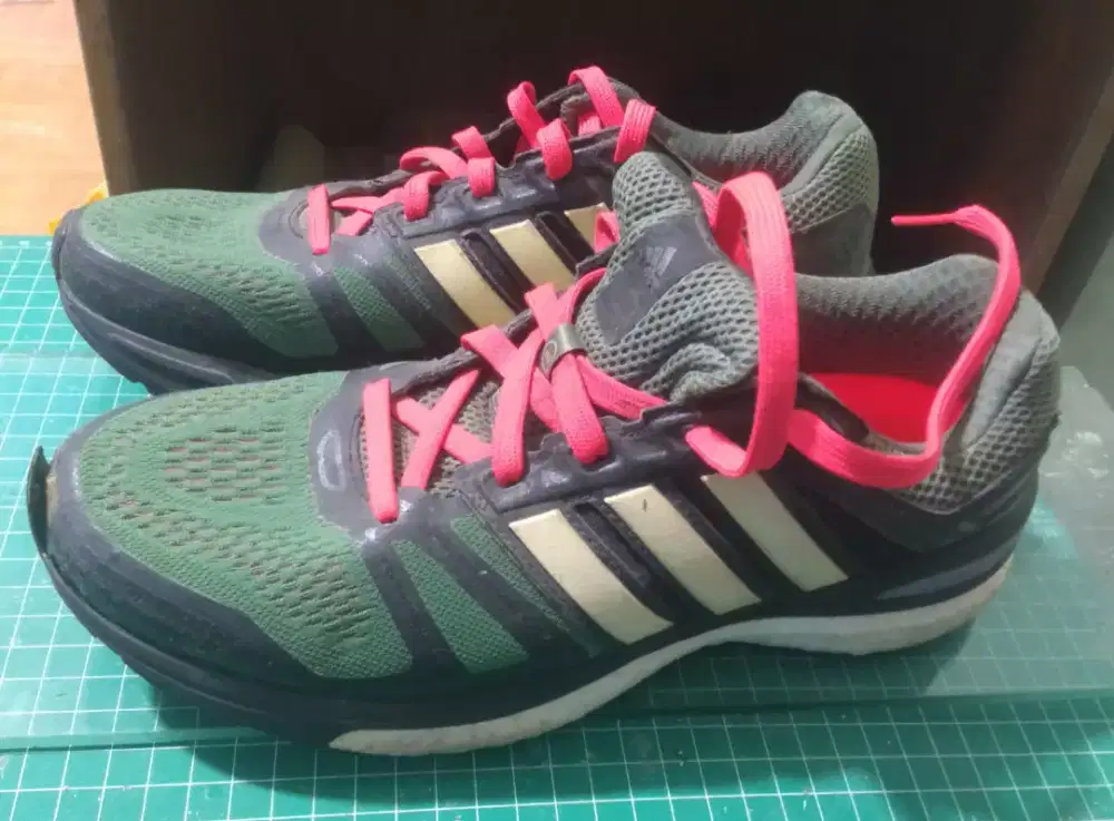 Adidas Boost Supernova 
Size 40