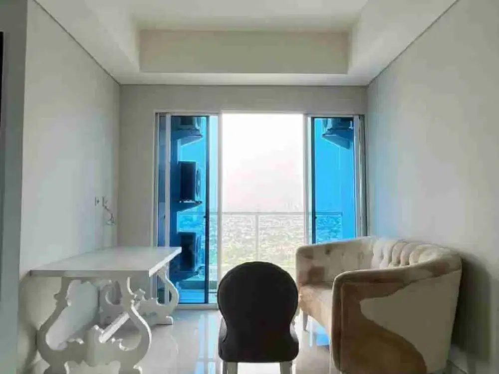 Apartemen mewah Puri Mansion private lift dijual full furnished tower Amethyst lantai tinggi Cengkareng Jakarta Barat