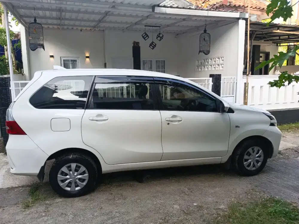 Avanza 2019 murah butuh uang