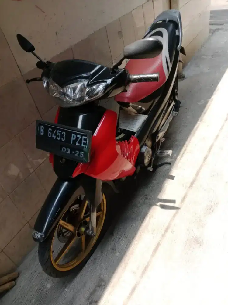 Suzuki shogun R 125cc