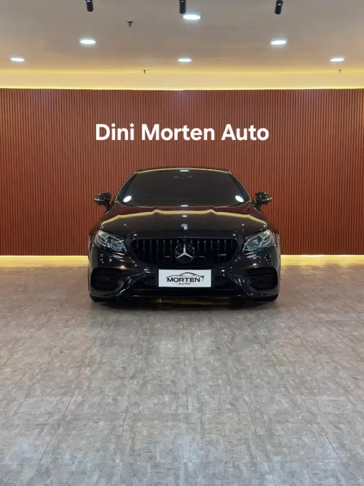 (KM 37rb) Mercedes Benz E300 Coupe 2.0 At 2018