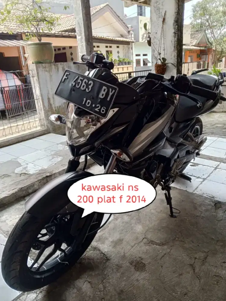 Kawasaki bajaj ns 200 plat f