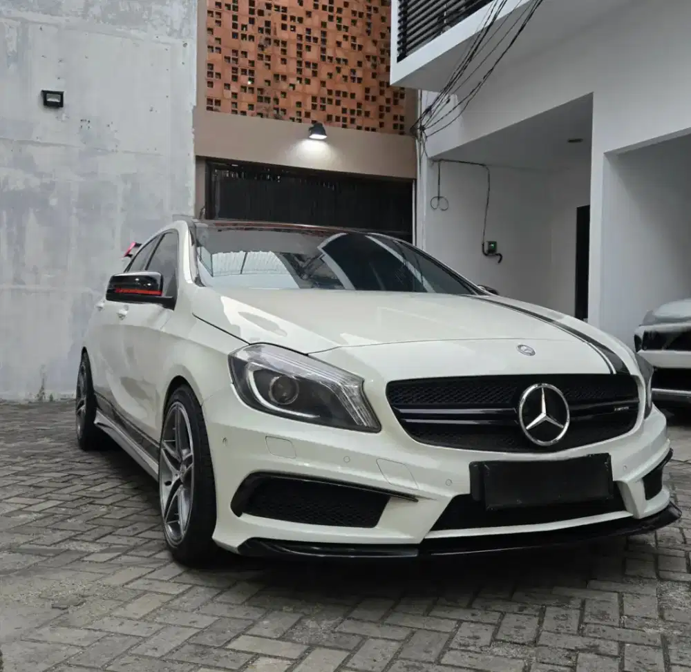Mercedes Benz W176 A200 AMG A/T 2013
