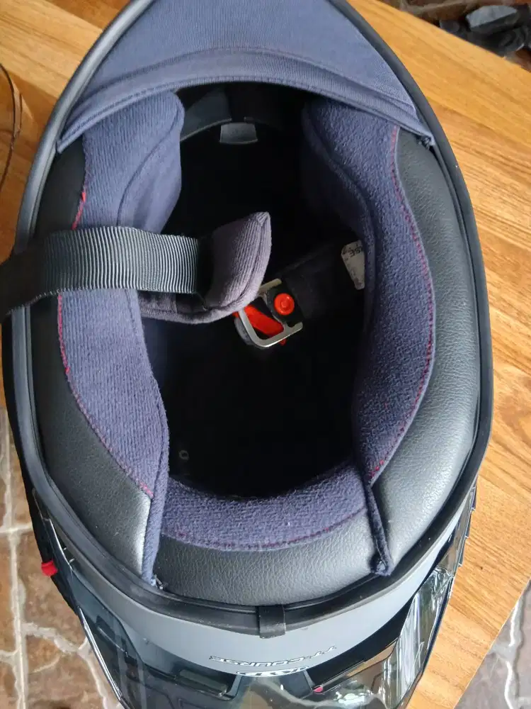 Helm KYT TT Course full face size M warna grey doff