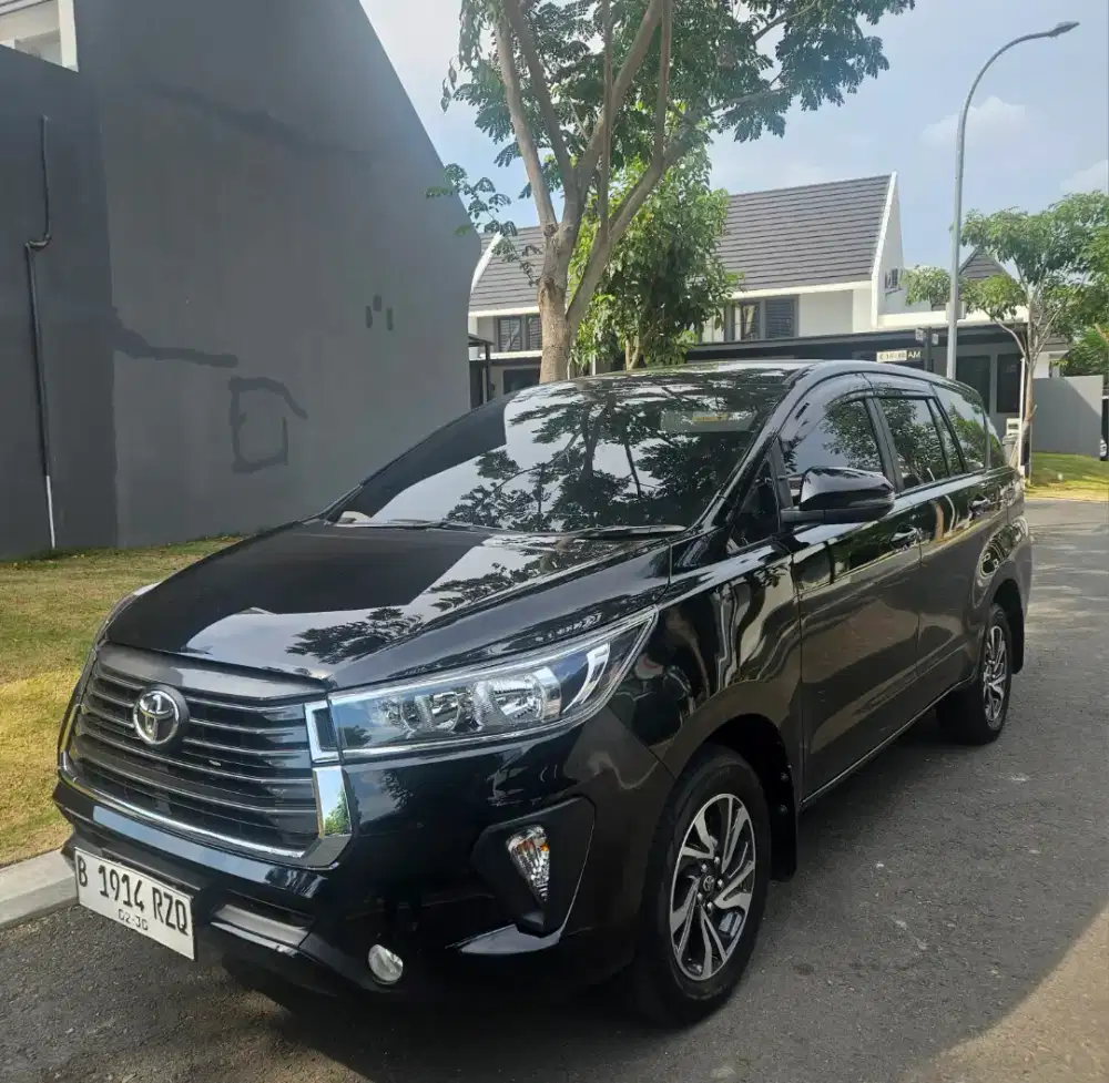 Innova reborn G AT 2025 km8000