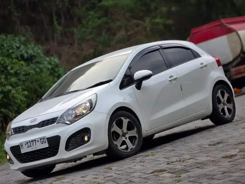 ‼️DP 0‼️ Kia Rio SE Matic 2013 Termurah
